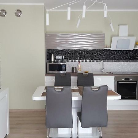 Wroclaw Apartamenty Kepa Mieszczanska Екстер'єр фото