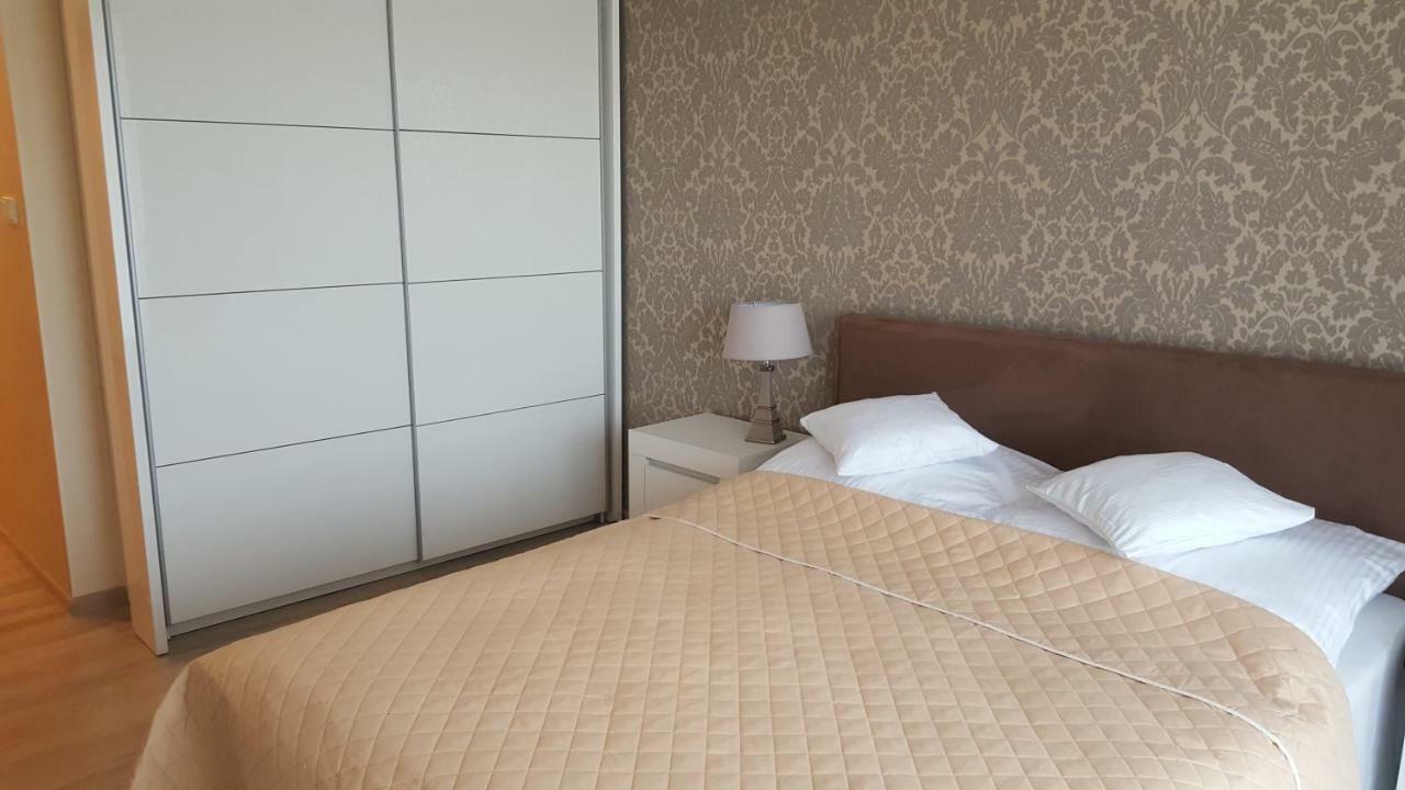 Wroclaw Apartamenty Kepa Mieszczanska Екстер'єр фото